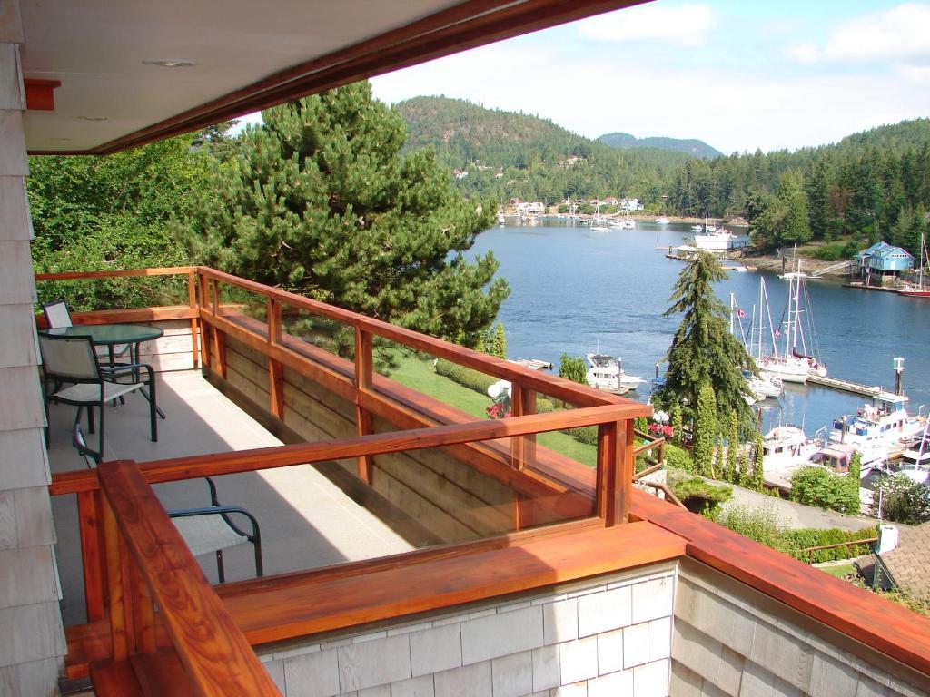Sunshine Coast Resort Madeira Park Quarto foto