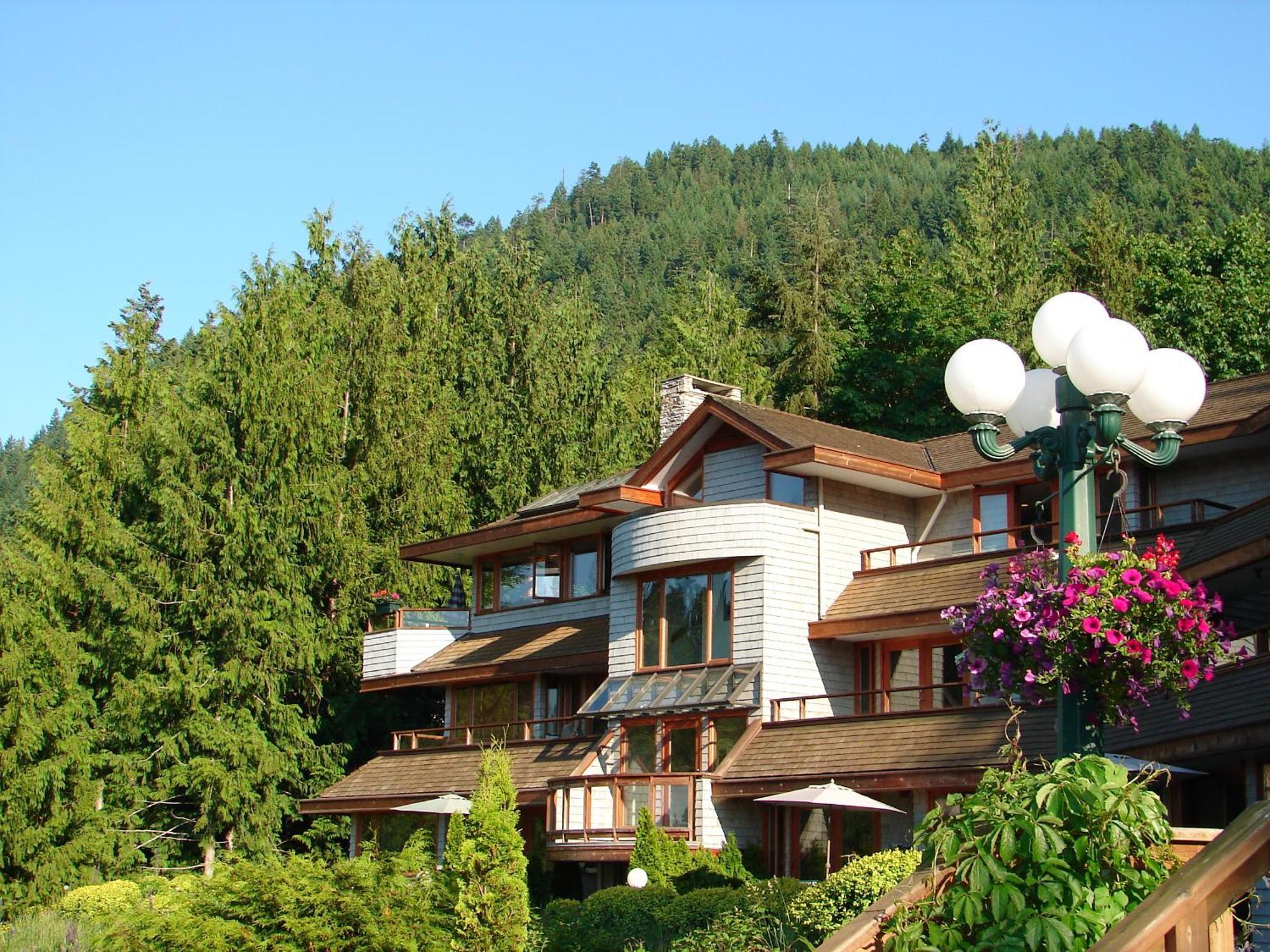 Sunshine Coast Resort Madeira Park Exterior foto
